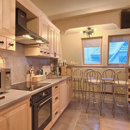 Szymoszkowa Luxury Apartamento